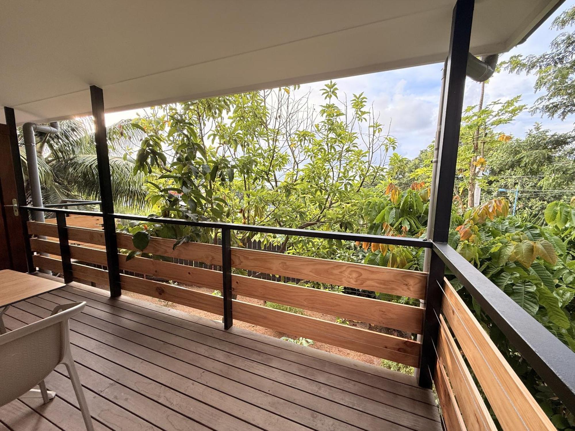 Ononui Lodge Airport, Ocean-View, Private Bathroom And Balcony, Free Wifi And Parking, On-Site Car Rental Faaa Екстер'єр фото